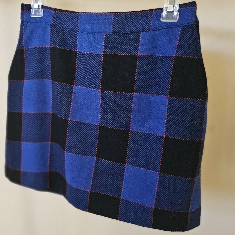 Small Abercrombie and Fitch skirt